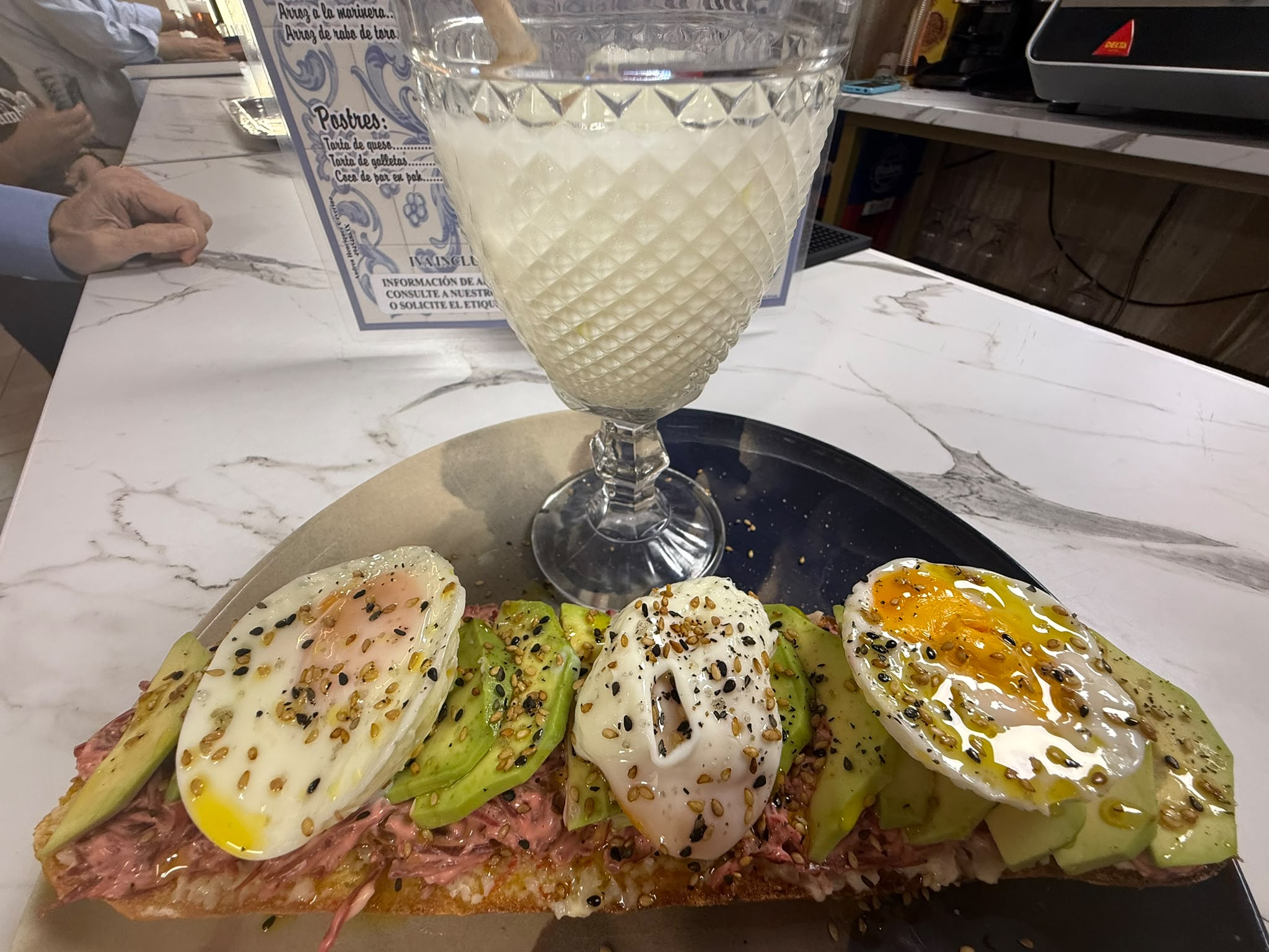 Desayuno escarlata de De par en pah