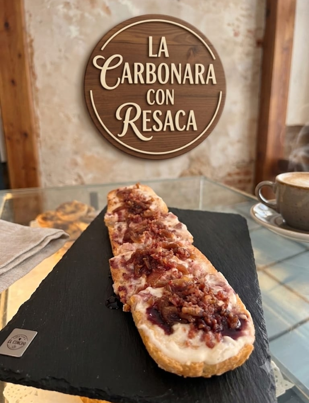 Tostada La Carbonara con Resaca