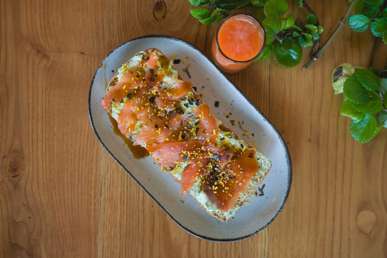 Tostada Despierta de Mentha Honest Food